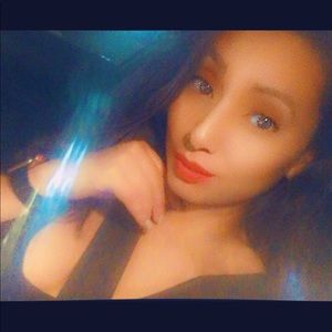 Meet your Posher, Franchesca